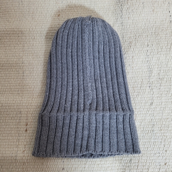 UGG Winter Beanie Hat with Faux Fur Pom Pom in Gray - Picture 5 of 6